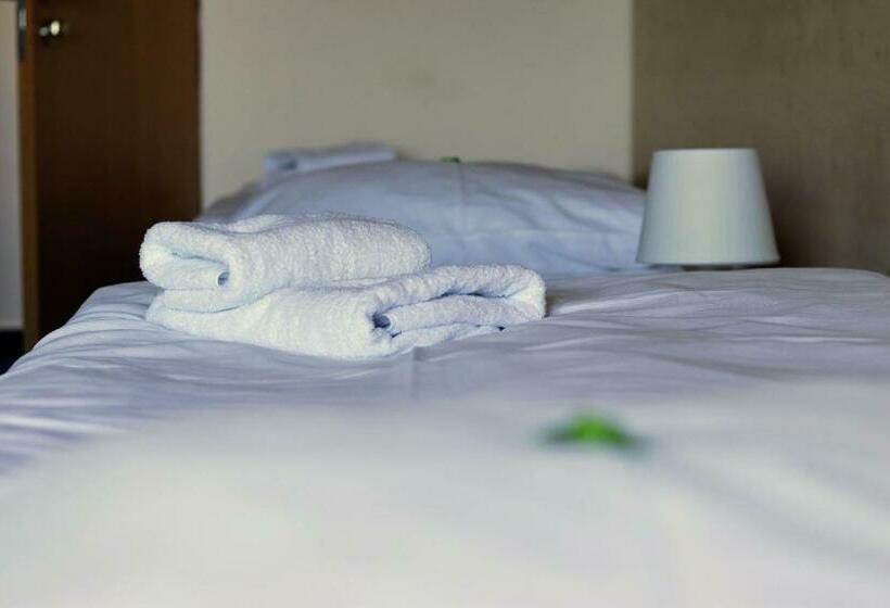 اتاق راحتی, Chodov Asc