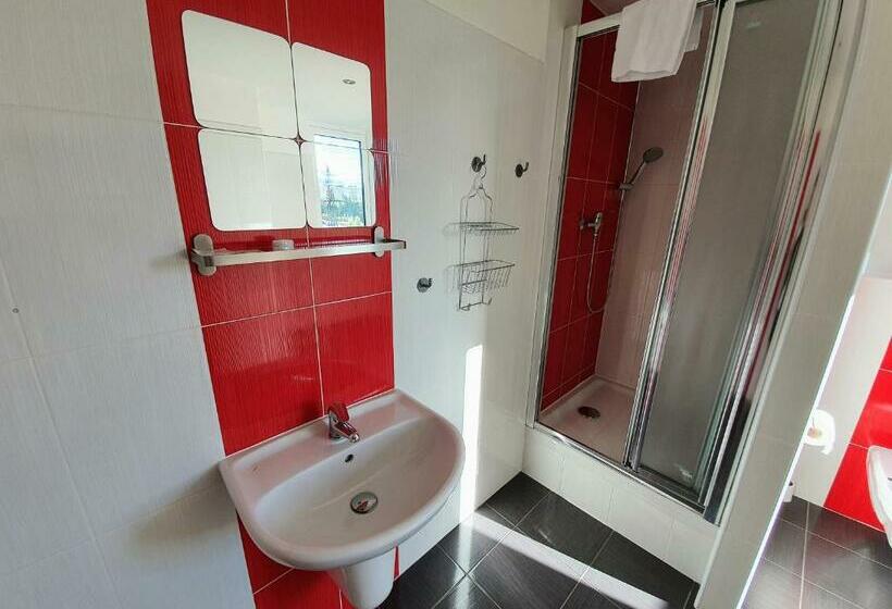 اتاق راحتی, Chodov Asc