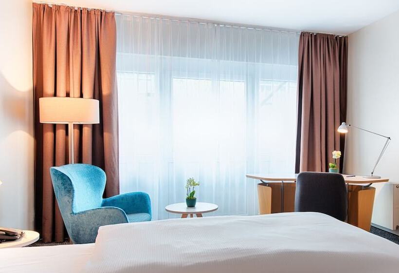 디럭스 룸, Welcome Hotel Marburg