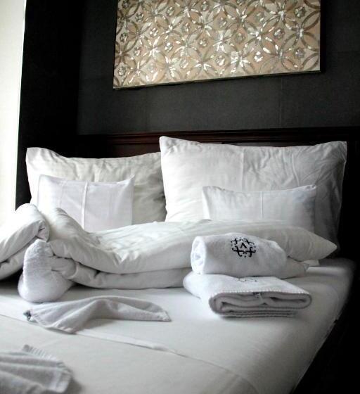 חדק דלוקס עם ג'קוזי, Boutique Hotel Annuska