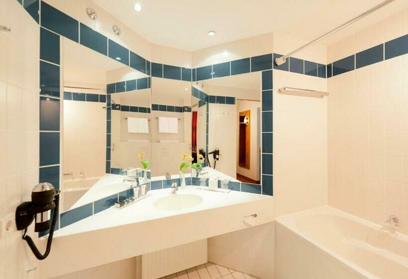 غرفة قياسية, Dorint Hotel Dresden