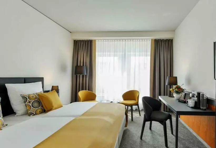 اتاق لوکس, Dorint Hotel Dresden