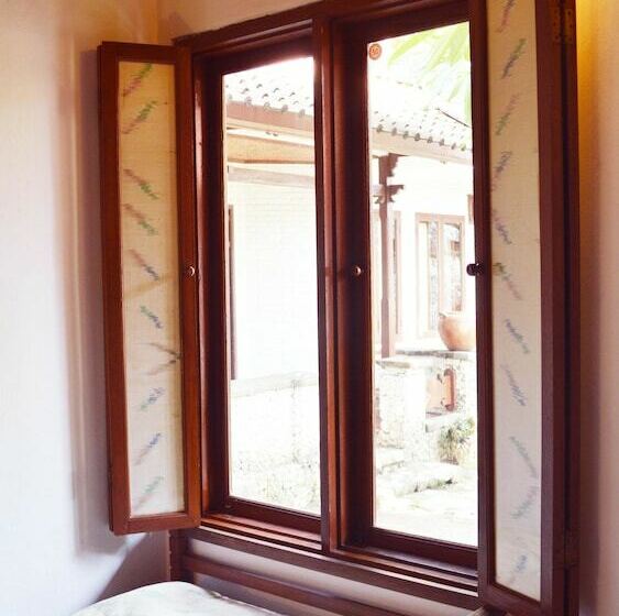 חדר סטנדרט, Balisani Padma