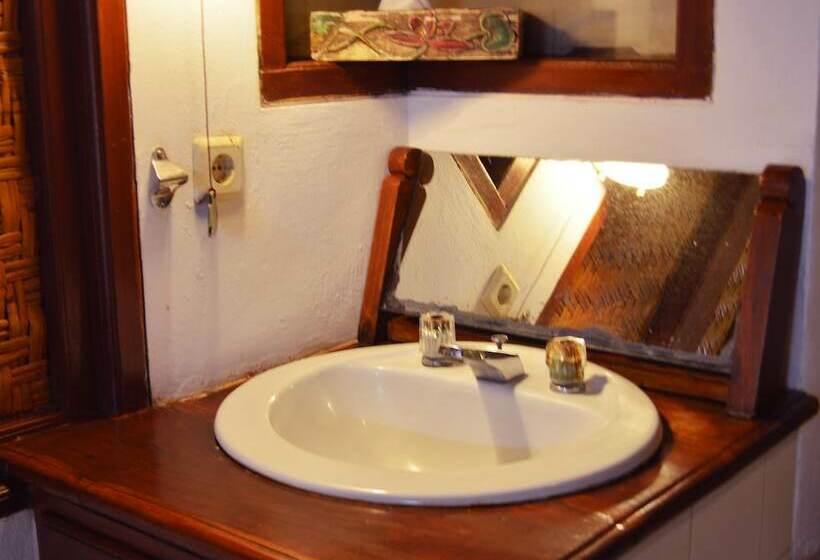 בית, חדר שינה 1, Balisani Padma