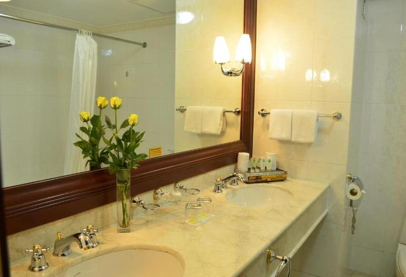 חדר סטנדרט נוף לעיר, Cambodiana