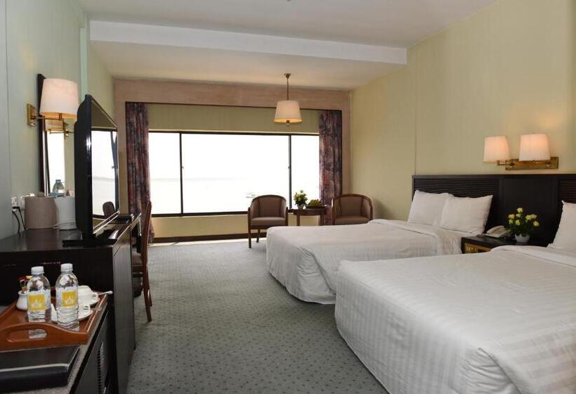 חדר סטנדרט, Cambodiana