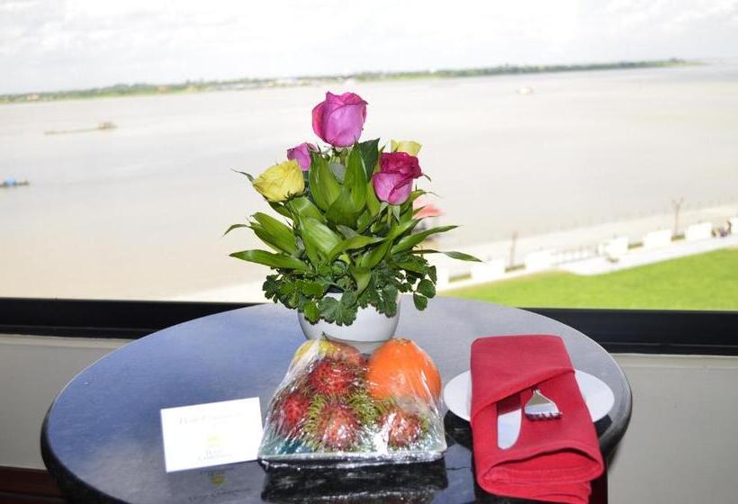 חדר סטנדרט, Cambodiana