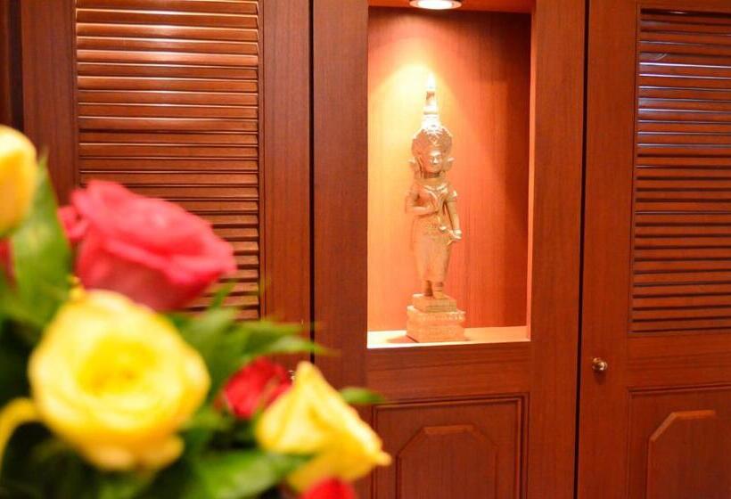 סוויטה אקזקיוטיב, Cambodiana