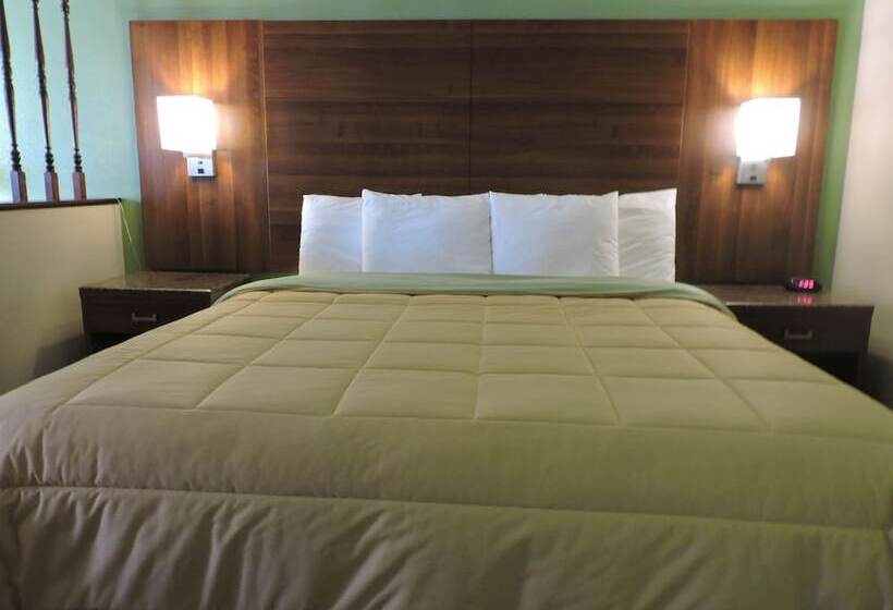 スイート, Days Inn By Wyndham Conoverhickory