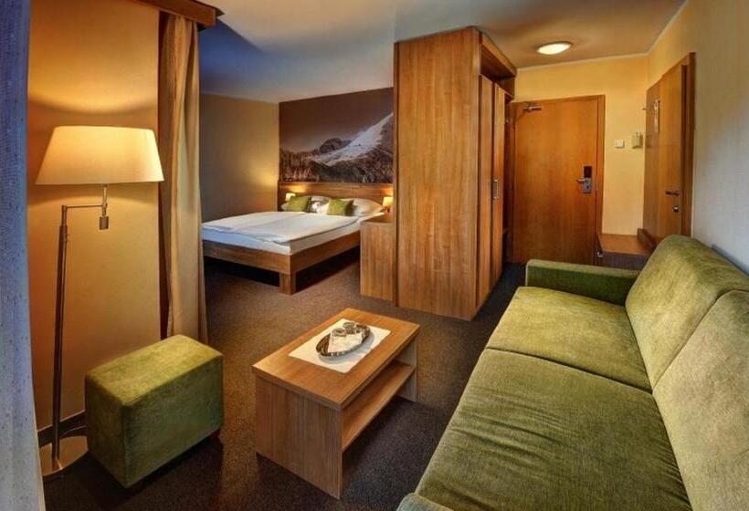 Family Suite, Fis