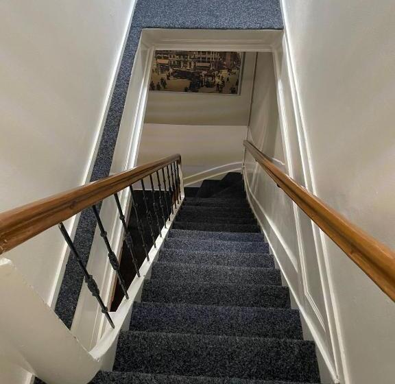 اتاق استاندارد چهار تخته, Hortus