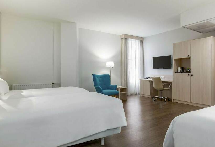 اتاق استاندارد سه نفره, NH City Centre Amsterdam