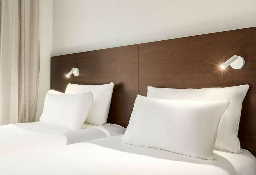 اتاق استاندارد سه نفره, NH City Centre Amsterdam