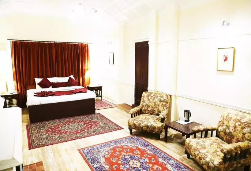 سوییت خانوادگی, Springfields   A Heritage Palace Since 1902