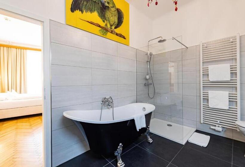 コンフォートルーム, Boutique Hotel Goldenes Lamm