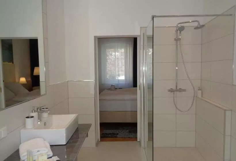 اتاق سوپریور, Boutique Hotel Goldenes Lamm