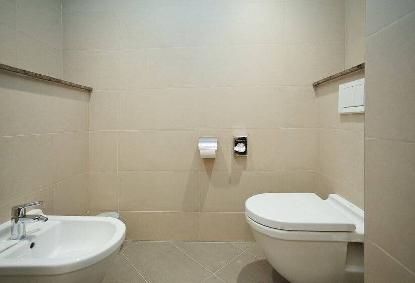 اتاق لوکس, Azimut Hotel Olympic Moscow