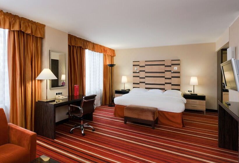 اتاق لوکس, Azimut Hotel Olympic Moscow