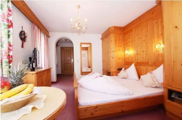 Quarto Estandar, Central