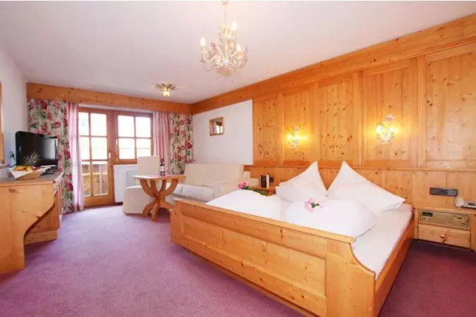 Quarto Estandar, Central