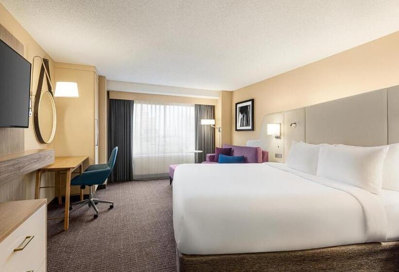 장애인을 위한 킹사이즈 침대 스탠다드 룸, Crowne Plaza Cleveland At Playhouse Square, An Ihg