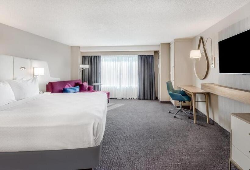 스탠다드 룸 킹사이즈 침대, Crowne Plaza Cleveland At Playhouse Square, An Ihg