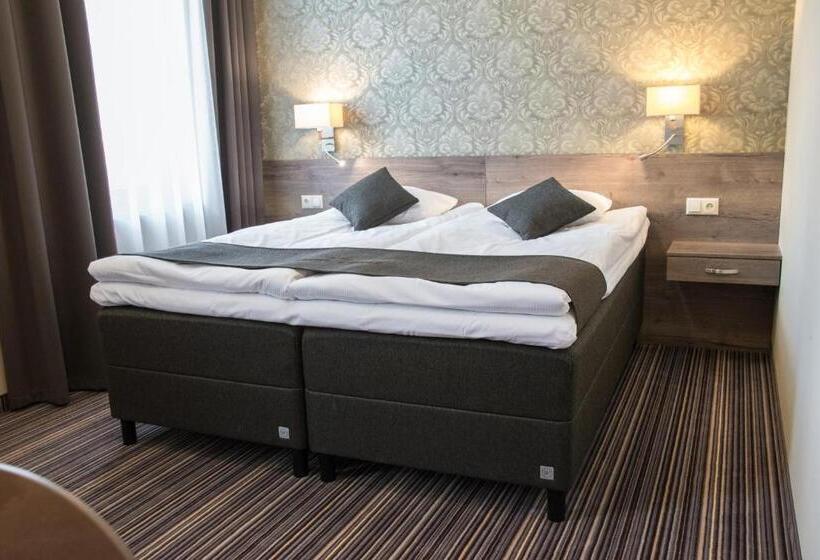 اتاق استاندارد, Cēsis