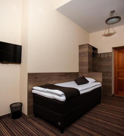 اتاق خانوادگی, Cēsis