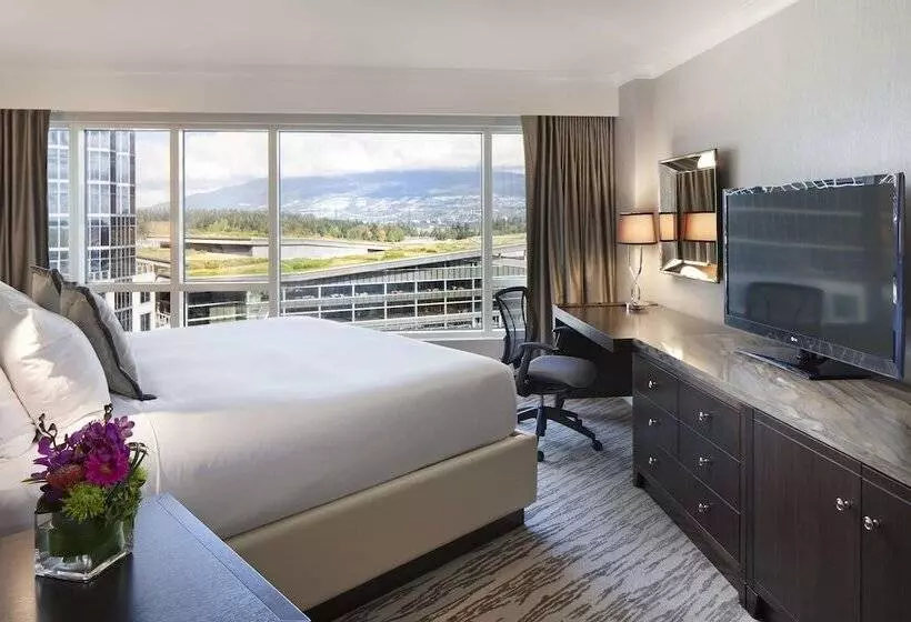 景色の見えるデラックスルーム, Fairmont Waterfront