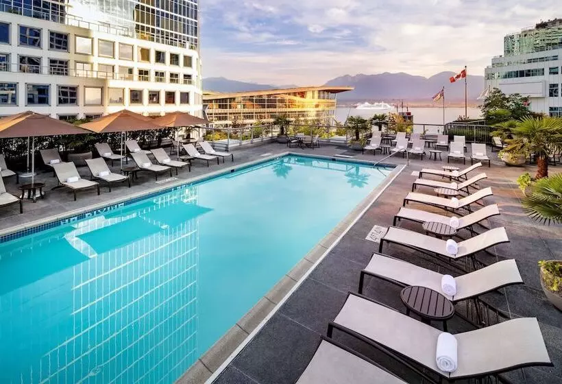 ２ダブルベッドのスタンダードルーム, Fairmont Waterfront