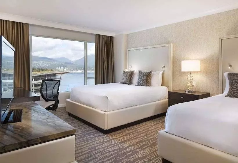 ２ダブルベッドのスタンダードルーム, Fairmont Waterfront