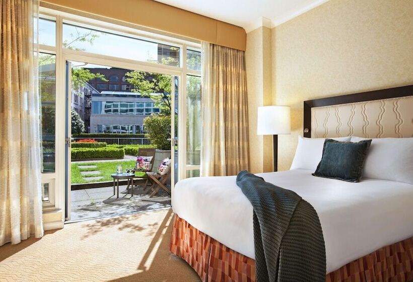 غرفه قياسيه سريرين مزدوجين, Fairmont Waterfront