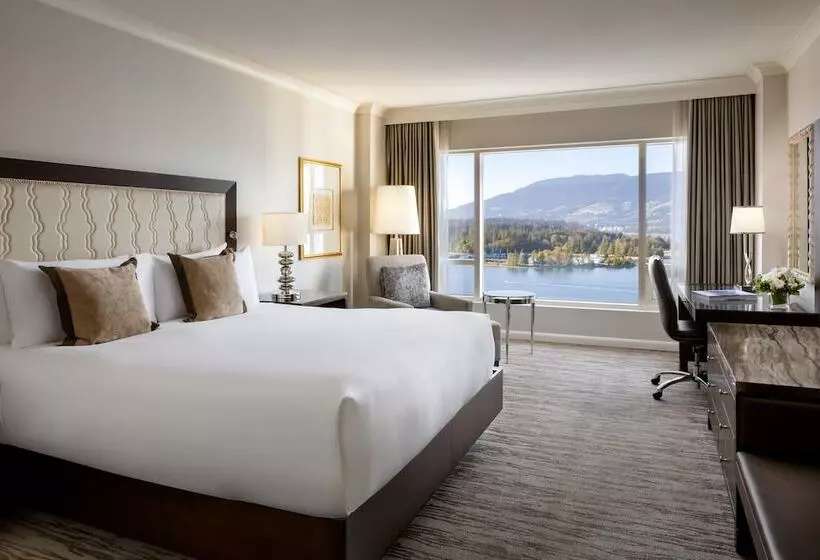２ダブルベッドのスタンダードルーム, Fairmont Waterfront