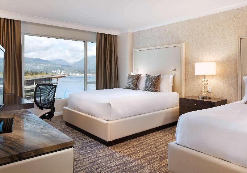 غرفة قياسية ذات إطلالة, Fairmont Waterfront