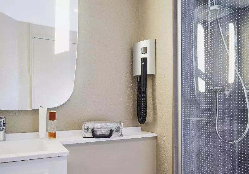 スタンダードルーム, Ibis Paris Place D’italie 13eme