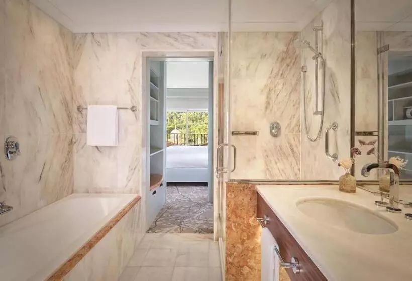 パークビューのデラックスルーム, Penha Longa Resort