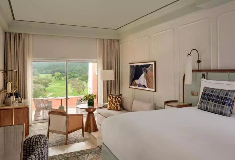 キングサイズベッドのジュニアスイート, Penha Longa Resort