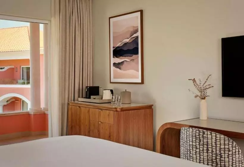 キングサイズベッドのデラックスルーム, Penha Longa Resort