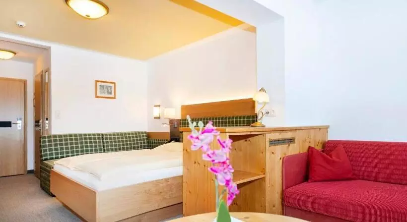 バルコニー付きデラックスルーム, Landhotel Tirolerhof   Wildschönau   Premium Card Im Sommer