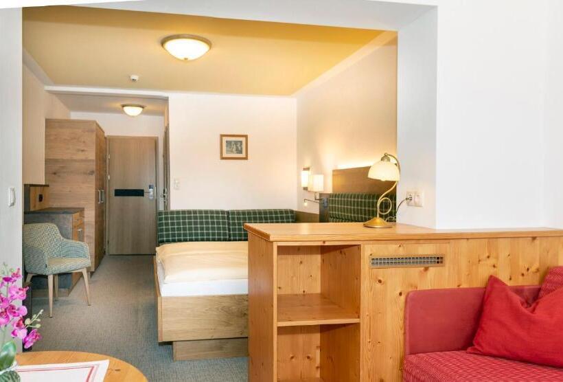 Номер Deluxe с Балконом, Landhotel Tirolerhof   Wildschönau   Premium Card Im Sommer