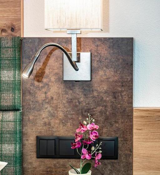 Номер Комфорт, Landhotel Tirolerhof   Wildschönau   Premium Card Im Sommer