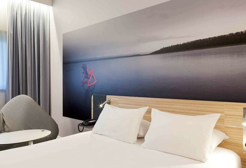 수피리어 룸, Novotel Tours Centre Gare
