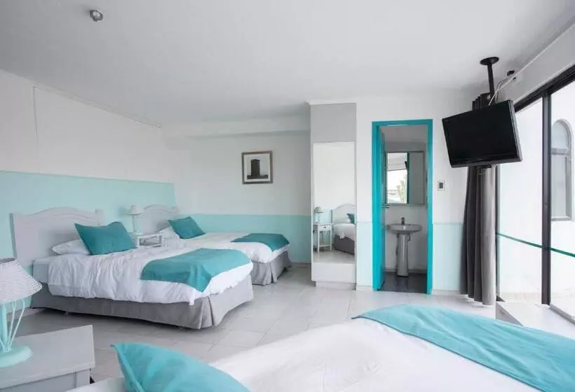 Standard Kolmen Hengen Huone, Rocas De Bahía