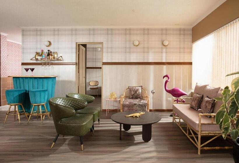 디럭스 룸, Rocas De Bahía