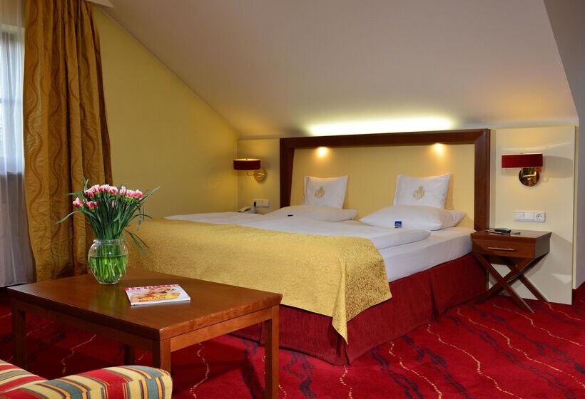 Люкс с Балконом, Best Western Plus Hotel Erb