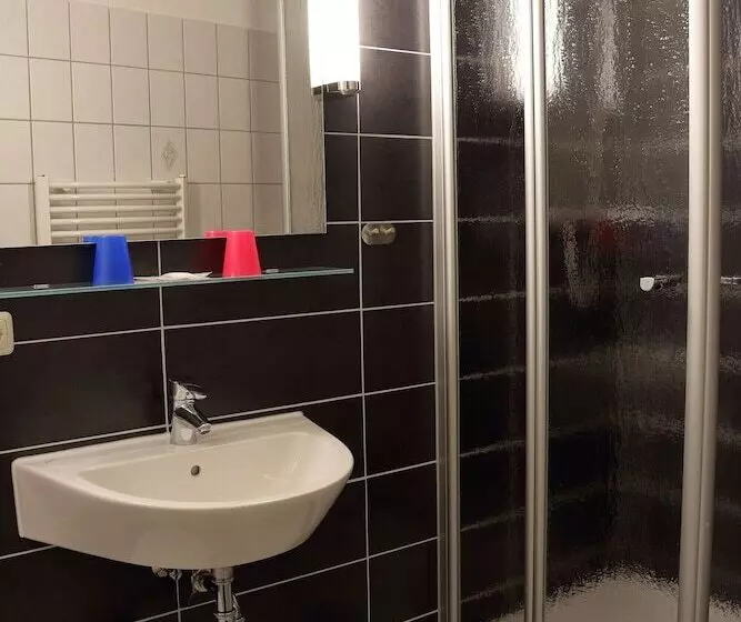 スタンダードシングルルーム, Gasthof Zur Guten Quelle