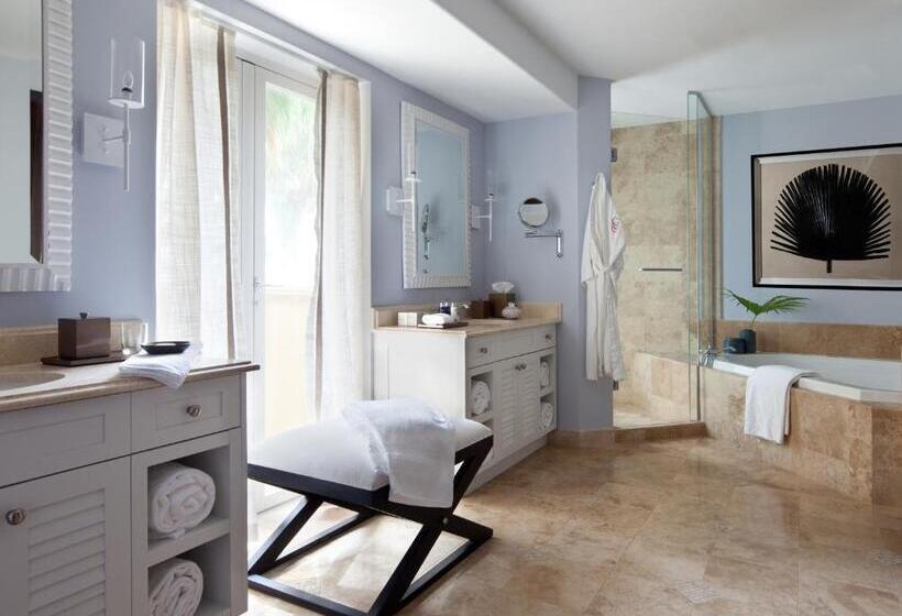 سوئیت دلوکس 2 خوابه, Grace Bay Club