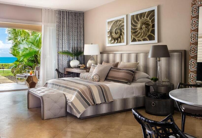سوییت, Grace Bay Club