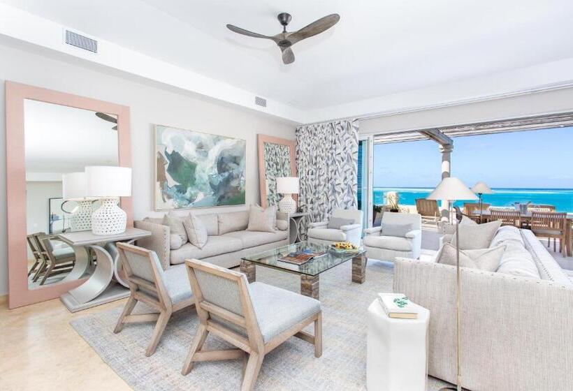 سوییت, Grace Bay Club