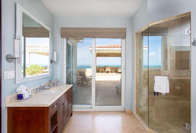 سوییت, Grace Bay Club